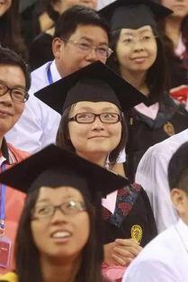 吃瓜群众的娱乐时代,娱乐时代下的全民娱乐盛宴 第2张 吃瓜群众的娱乐时代,娱乐时代下的全民娱乐盛宴 第2张